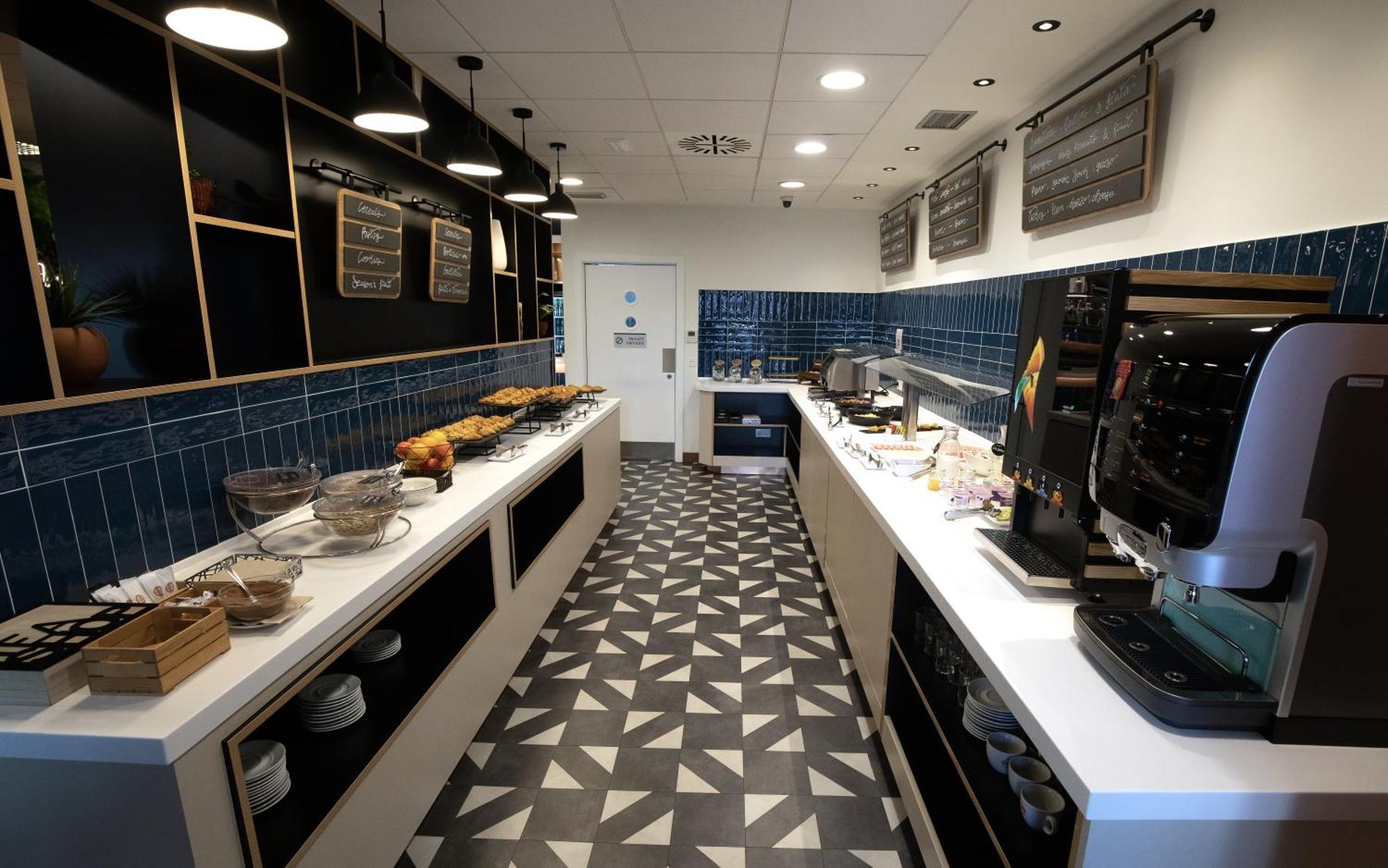 Travelodge Madrid Metropolitano Eksteriør billede