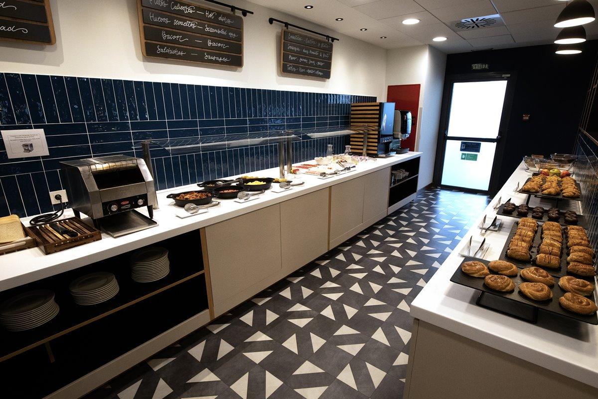 Travelodge Madrid Metropolitano Eksteriør billede